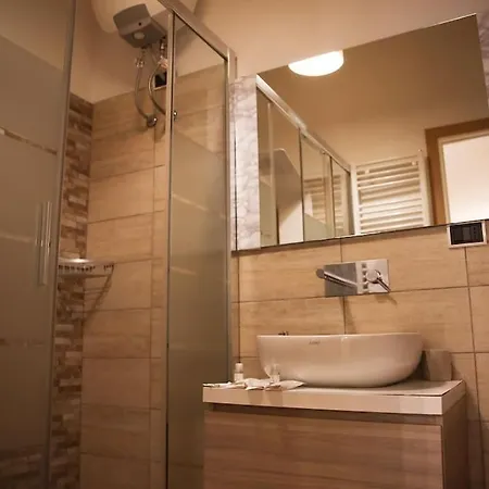 450mt To Basilica S.pietro Appartement